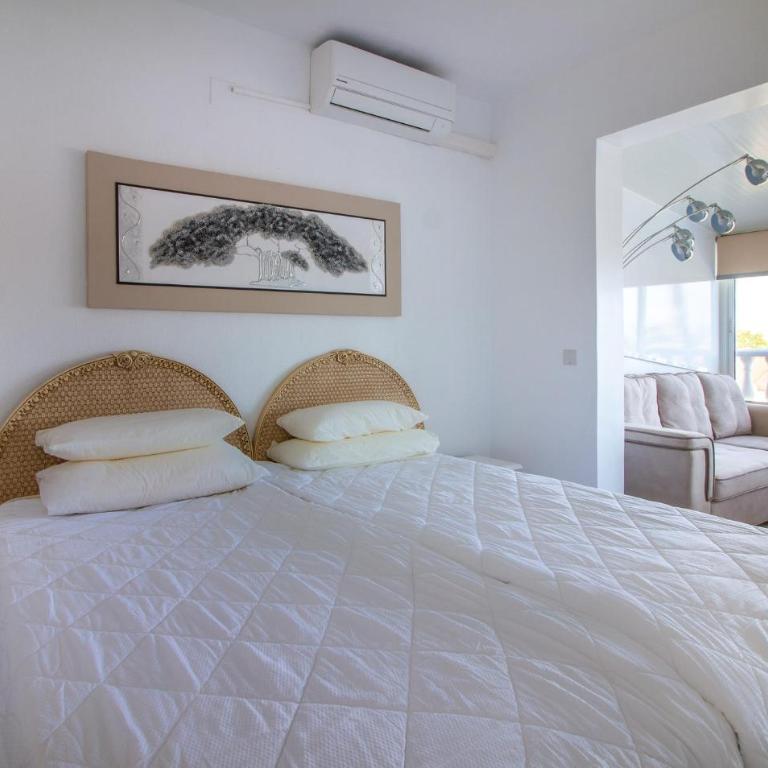 Stunning Home In Torrevieja With Wifi - Ferienhaus mit 3 Schlafzimmern - 4