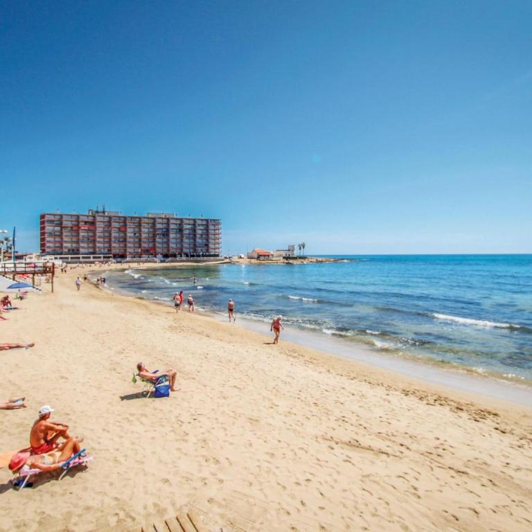 Stunning Home In Torrevieja With Wifi - Ferienhaus mit 3 Schlafzimmern - 9