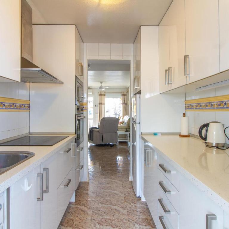 Stunning Home In Torrevieja With Wifi - Ferienhaus mit 3 Schlafzimmern - 15