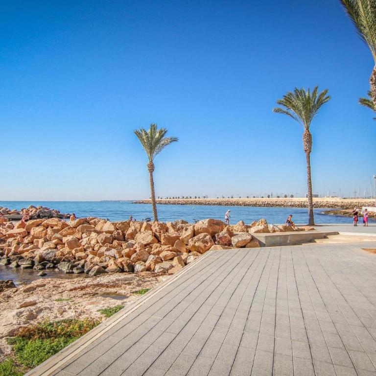 Stunning Home In Torrevieja With Wifi - Ferienhaus mit 3 Schlafzimmern - 23