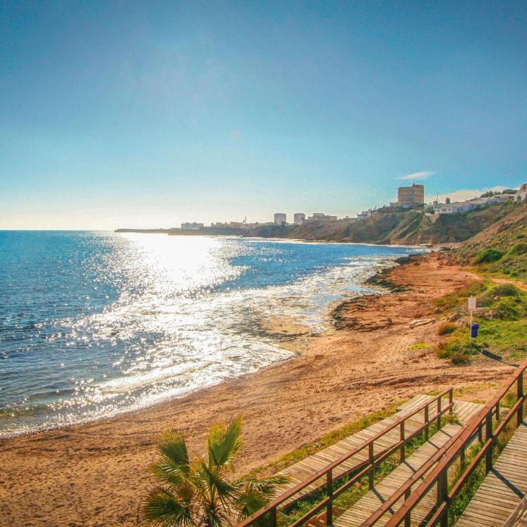 Stunning Home In Torrevieja With Wifi - Ferienhaus mit 3 Schlafzimmern - 21