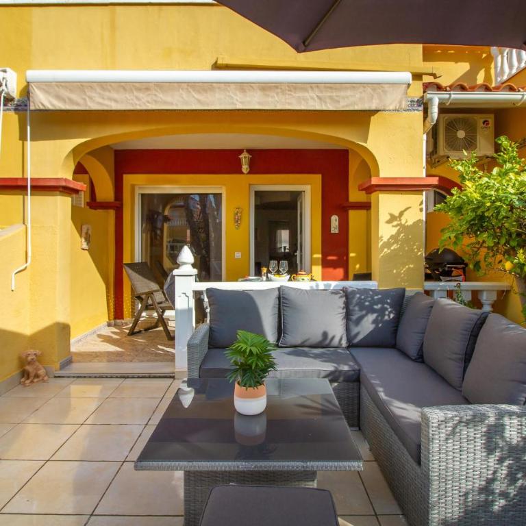 Stunning Home In Torrevieja With Wifi - Ferienhaus mit 3 Schlafzimmern - 12