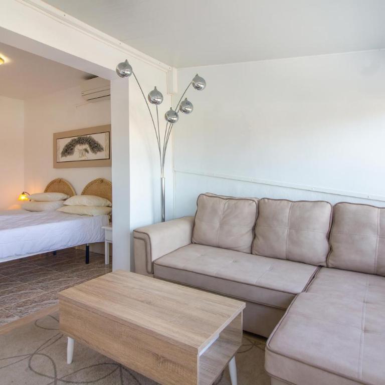 Stunning Home In Torrevieja With Wifi - Ferienhaus mit 3 Schlafzimmern - 18