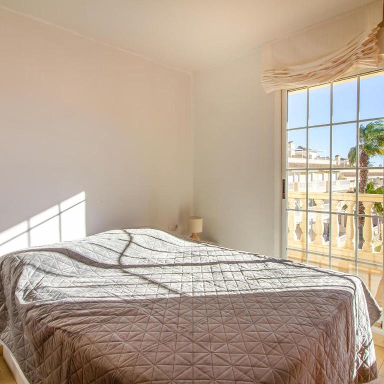 Beautiful Apartment In Santa Pola - Apartamento de 2 dormitorios - 7