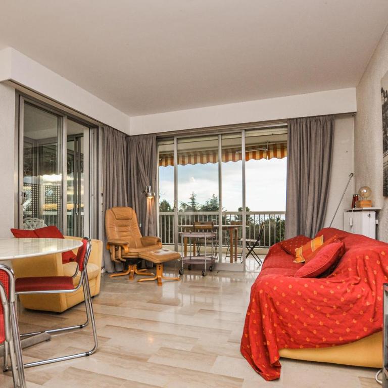 Nice Apartment In Cannes With Swimming Pool - Appartement 2 Chambres - 12
