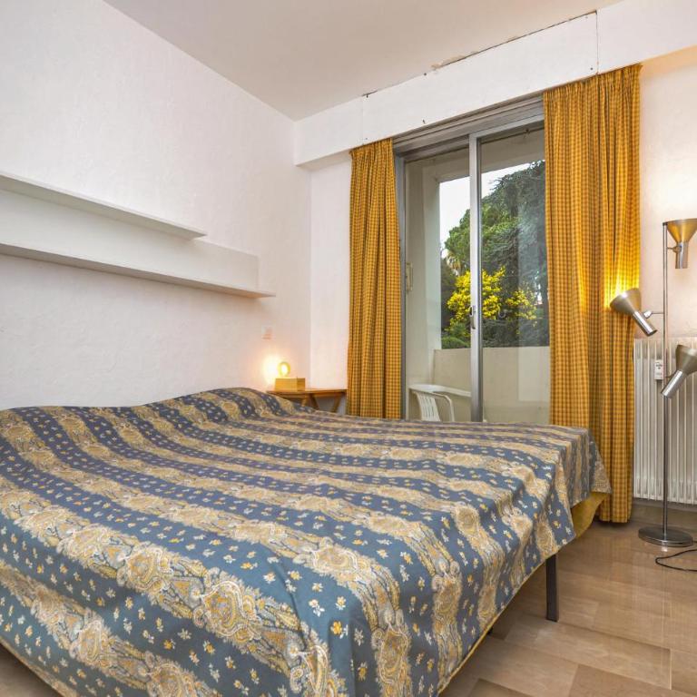 Nice Apartment In Cannes With Swimming Pool - Appartement 2 Chambres - 15