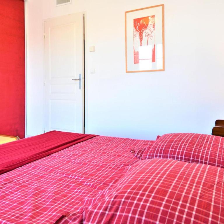 Stunning Home In Aigues-Mortes With Wifi - Two-Bedroom Holiday Home - 16
