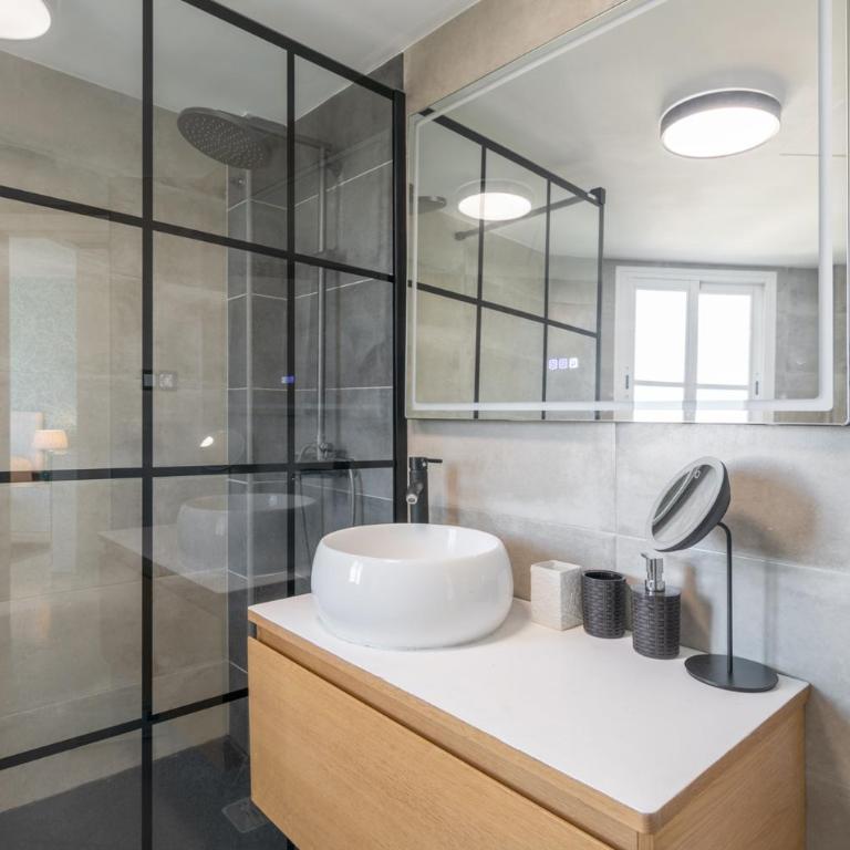 Apartamento con piscina, golf y solarium by Rent Me - Two-Bedroom Apartment - 14
