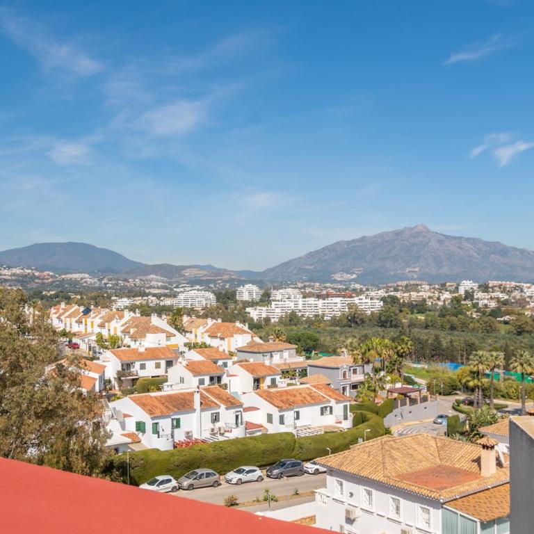 Apartamento con piscina, golf y solarium by Rent Me - Two-Bedroom Apartment - 41