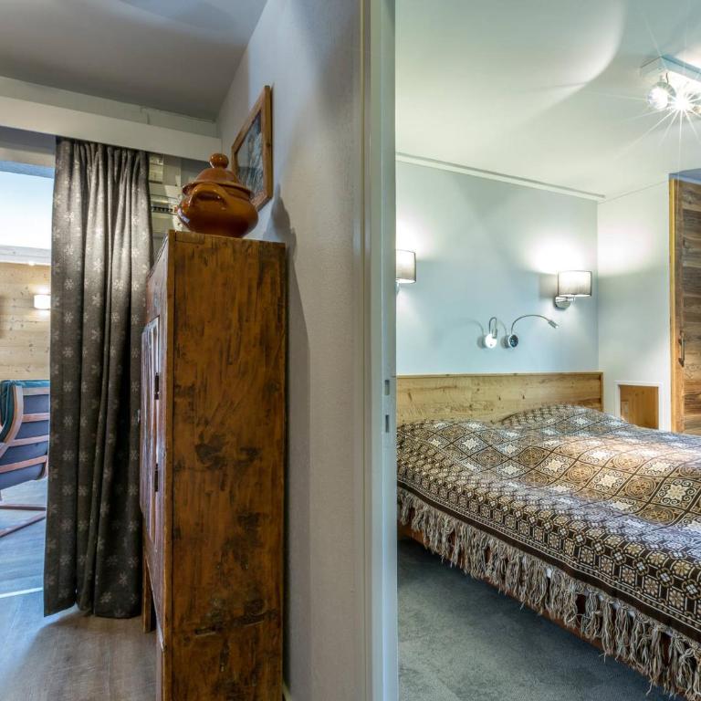 Appartement intime et confortable avec balcon sud à Val-d'Isère - FR-1-694-115 - Apartment - 6