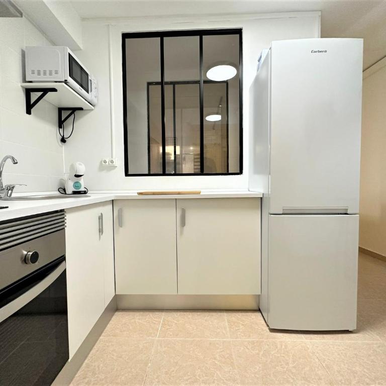 TarracoHomes, TH09 Studio Cathedral con aire acondicionado - Apartamento - 2