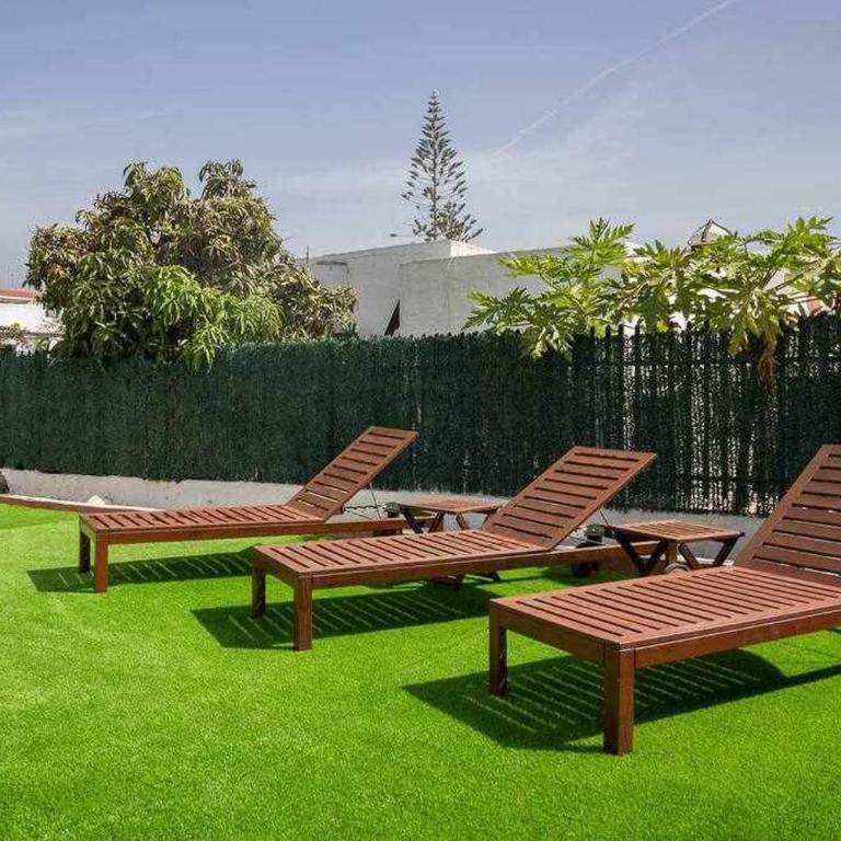 Sunset Bungalow - Three-Bedroom Apartment - 6