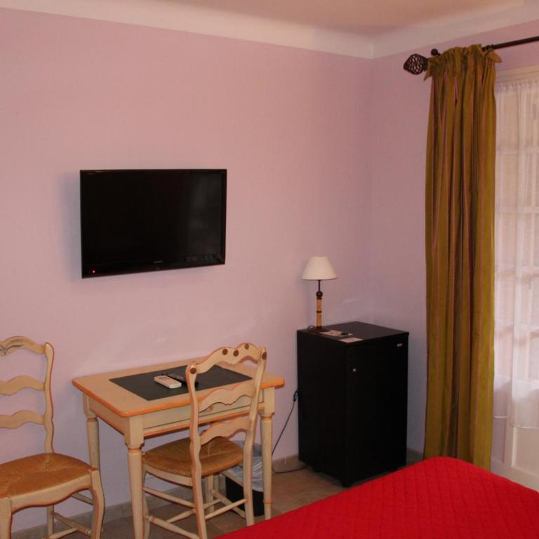 Hôtel Les Palmiers - Chambre Lits Jumeaux Confort - 2