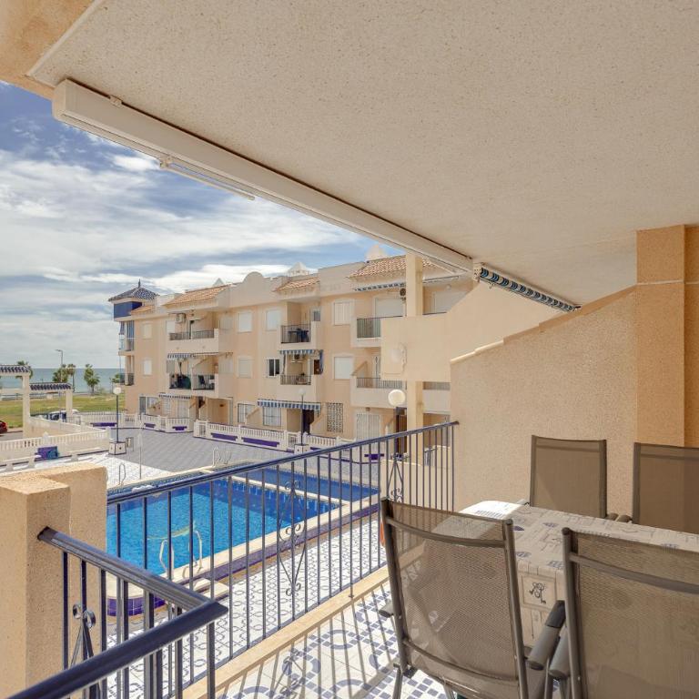 RAXI - Two-Bedroom Apartment - 4