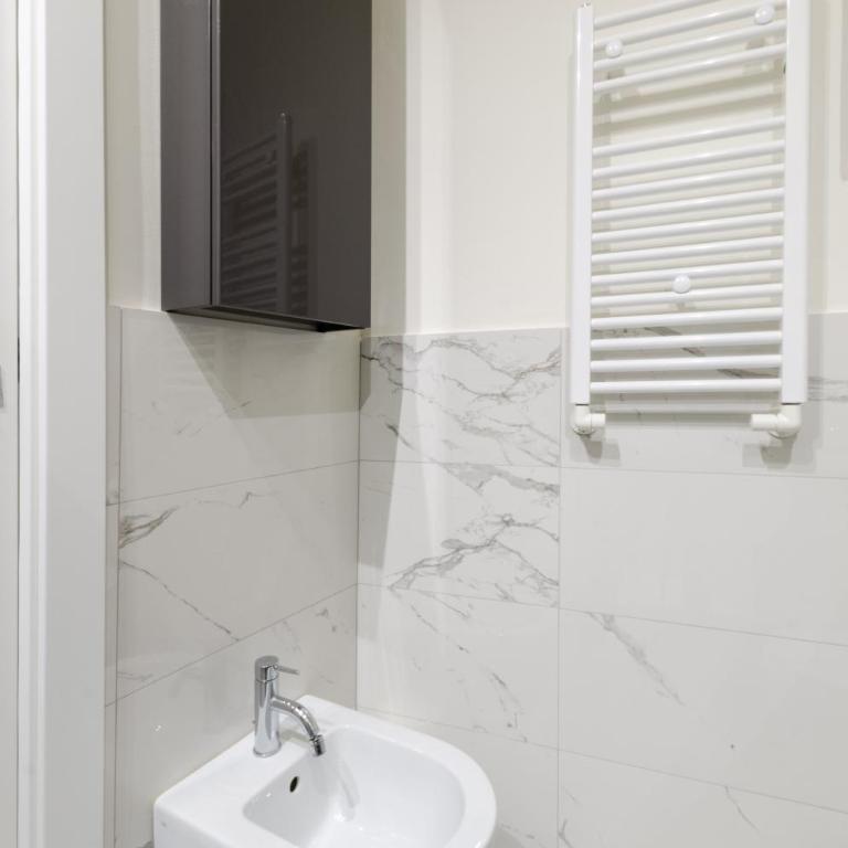 DESIGN APARTMENT - Spadolini, Campus Bocconi - Appartamento Monolocale - 26