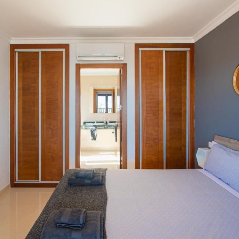 Villa Cavendish with sea views and heatable pool close to Flamingo Beach - Villa - 21