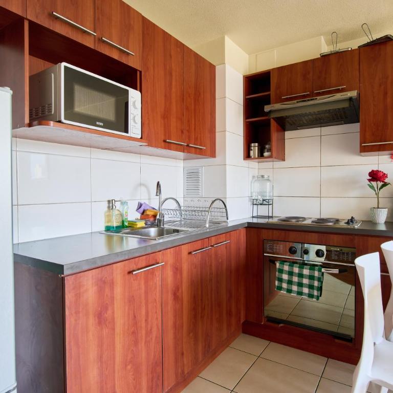 Encantador Departamento 2 Dormitorios, 2 baños - Apartamento de 2 dormitorios - 21