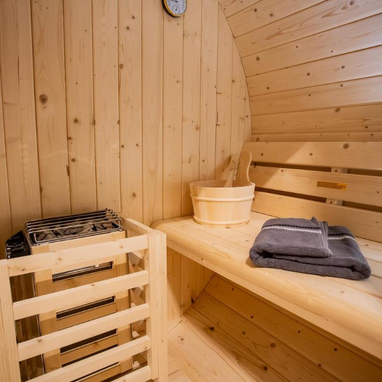 Sky Penthouse Old Bridge with sauna and jacuzzi - Three-Bedroom Apartment - 5