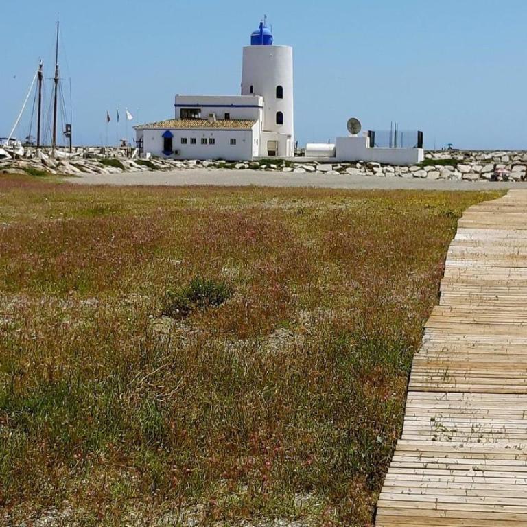 Duquesa Suites - superb Sea views & overlooking pool - Apartamento de 2 dormitorios - 75