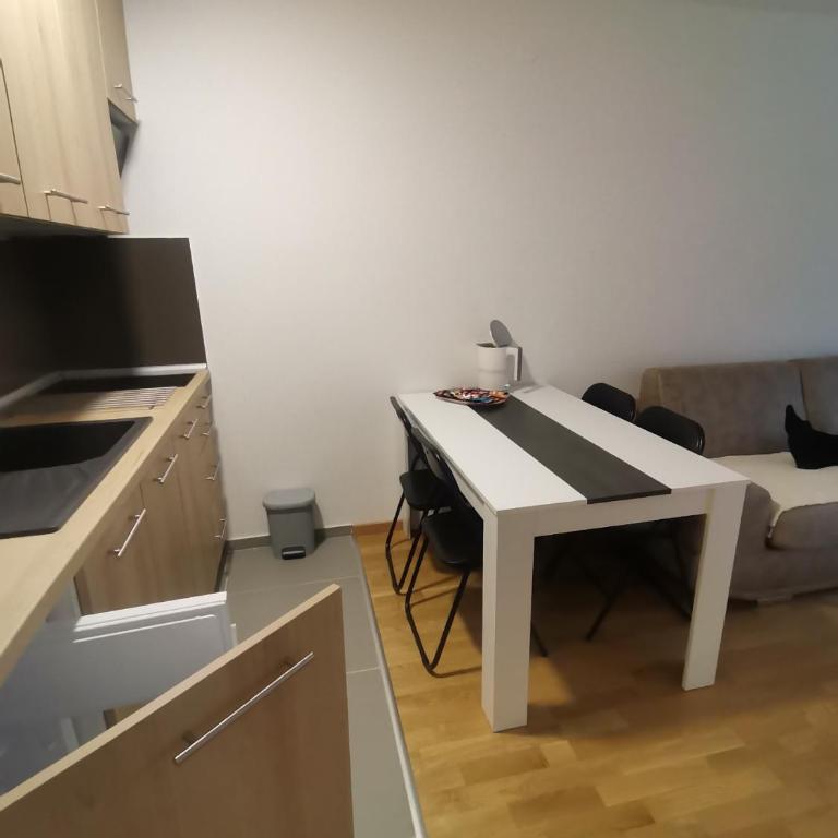 MDM Apartman Vrnjačka Banja - One-Bedroom Apartment - 35