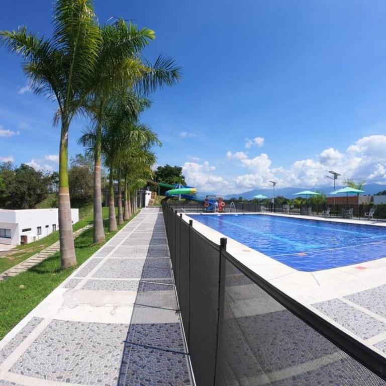 Piscina privada y mucha tranquilidad. - Casa de 3 dormitorios - 7