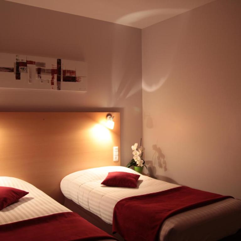 Carré Py' Hôtel - Camera Comfort Doppia con Letti Singoli con Vista Valle - 1