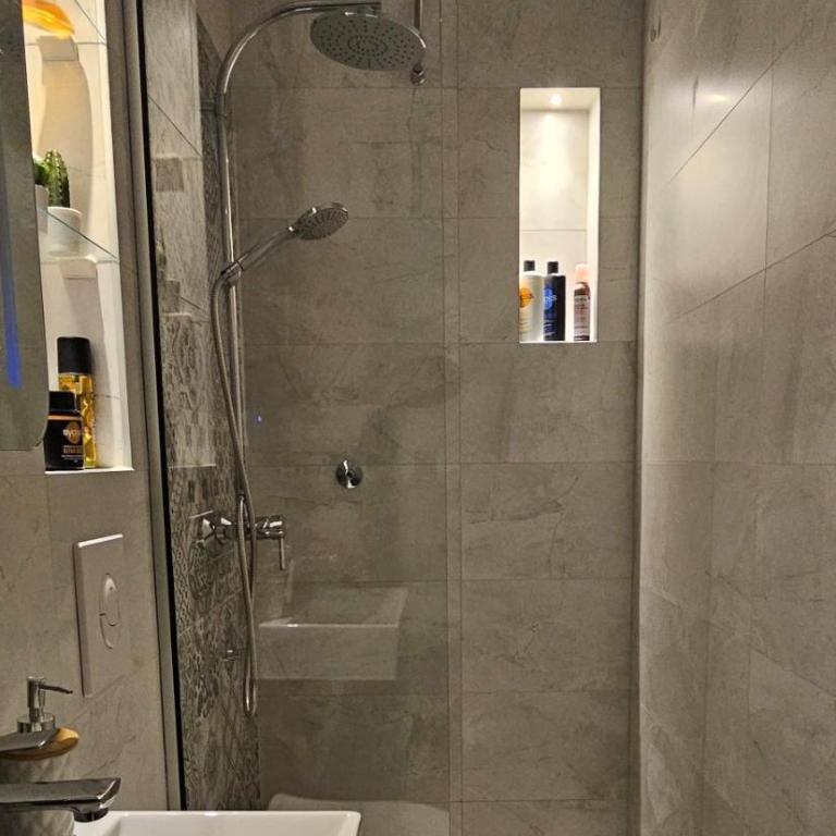 Moonrise Apartment - Studio Apartment - 18