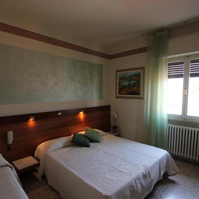 Albergo Trattoria Fioravante - Camera Matrimoniale con Vista Lago - 4