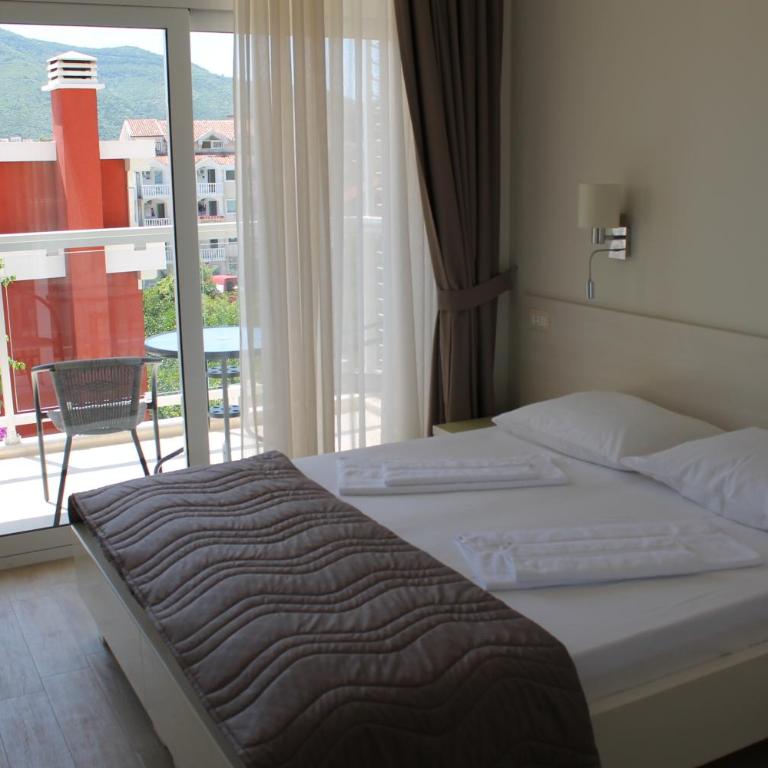 Apartments Lavanda - One-Bedroom Apartment with Balcony - 6