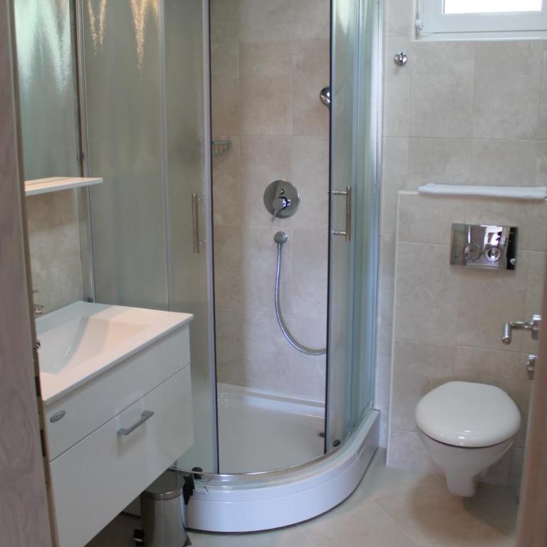 Apartments Lavanda - One-Bedroom Apartment with Balcony and Sea View - 8
