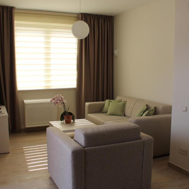 Apartments Lavanda - One-Bedroom Apartment with Balcony and Sea View - 2