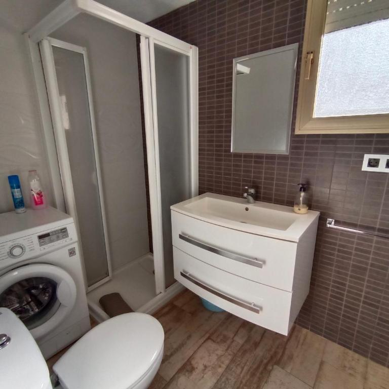 Jescamar 2 - Two-Bedroom Apartment - 15