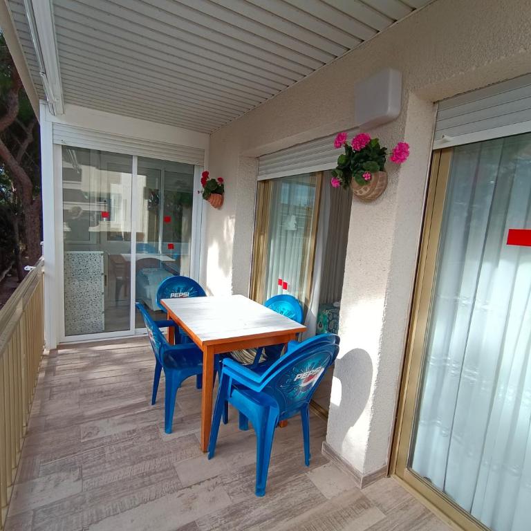 Jescamar 2 - Two-Bedroom Apartment - 13