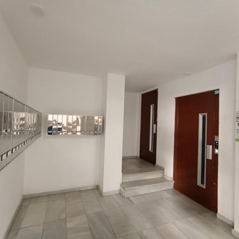 Jescamar 2 - Two-Bedroom Apartment - 18