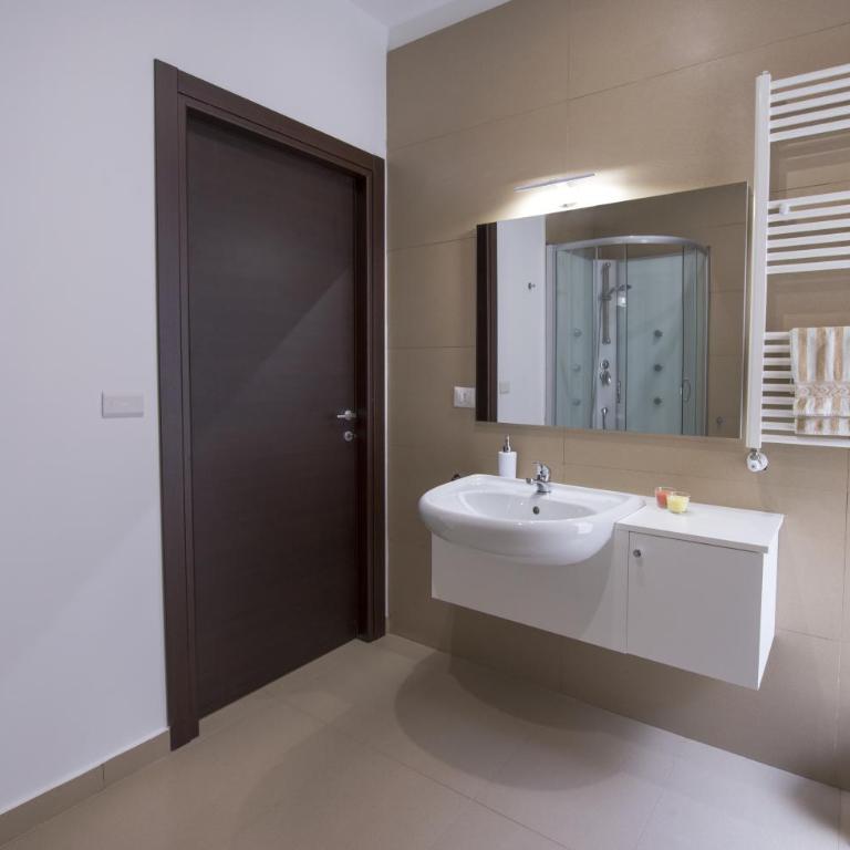 Residence Rapisardi by RECEPTIO - Apartment with Terrace - 13