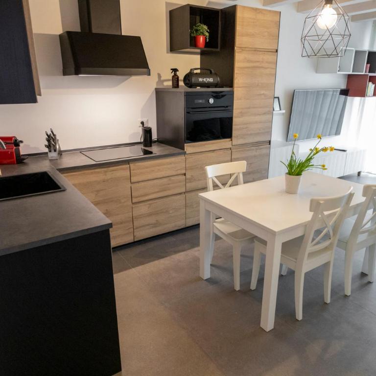 Verona Urban Apartment - Appartamento con 2 Camere da Letto - 8