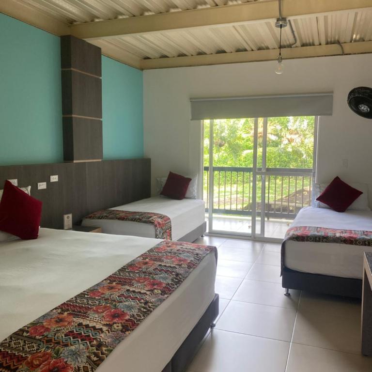 Villa Juana Hotel - Habitación Familiar Deluxe - 19