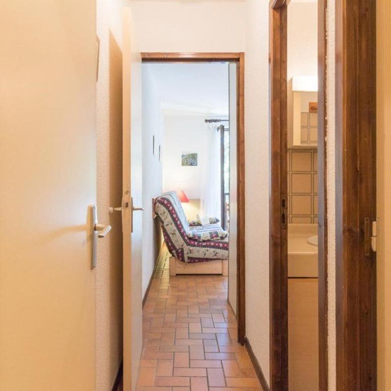 Studio cosy proche des Grands Bains, ski nordique, balcon sud-est, 4 couchages, local à skis - FR-1-330F-218 - Appartement - 6