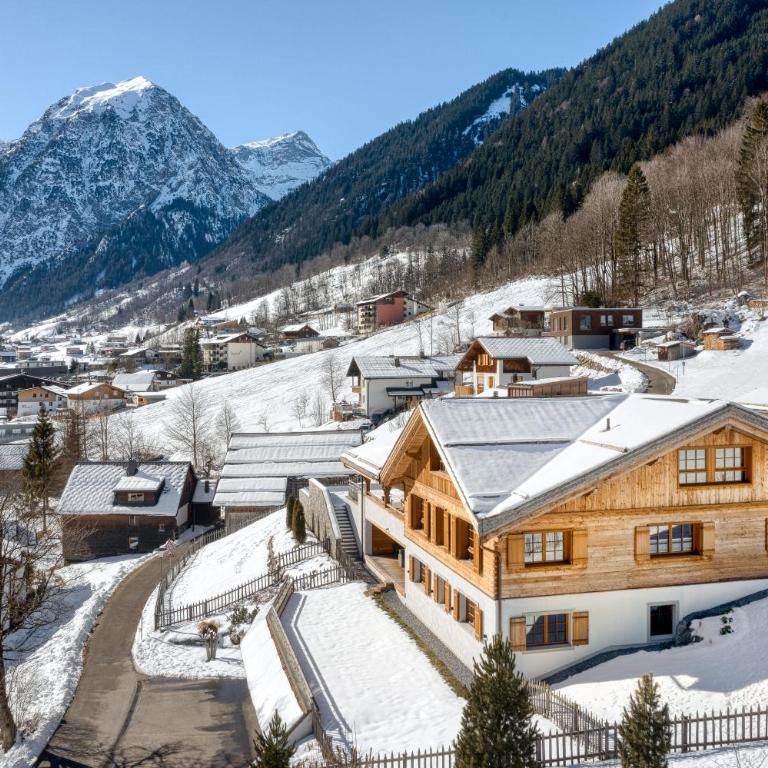 Chalet GM - Gesamtes Haus by A-Appartments - Casa con 5 Camere da Letto - 45