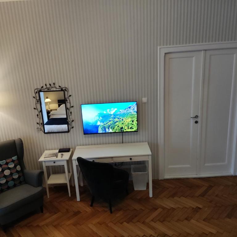 Selection Rooms - Dvokrevetna Soba s Bračnim Krevetom / Zasebnim Krevetima, Balkonom i Spoljnim Kupatilom - 4