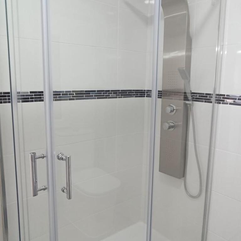 Beachfront Apartment with Sea View & Balcony PMT16 - Apartamento de 3 dormitorios - 8