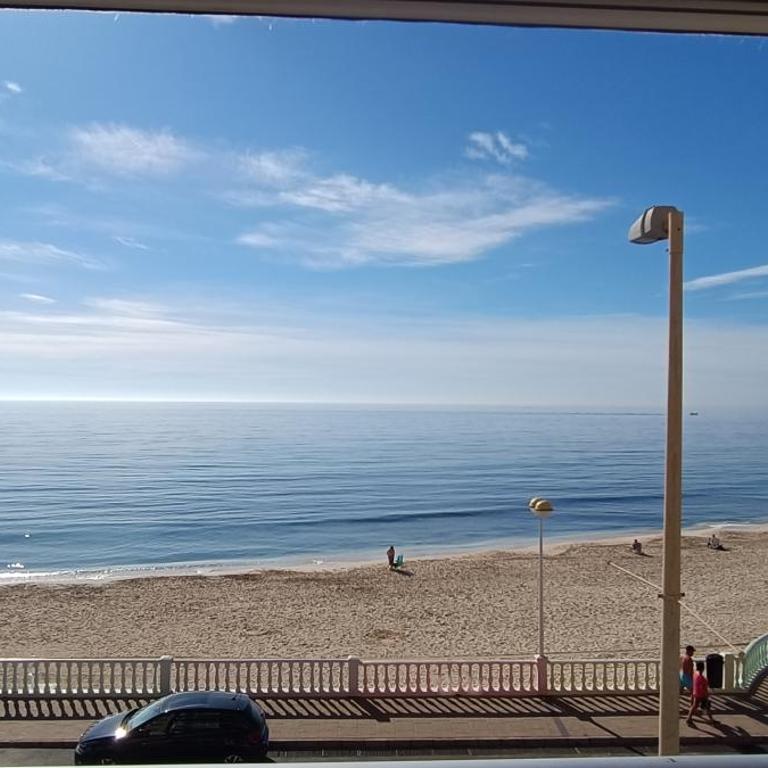 Beachfront Apartment with Sea View & Balcony PMT16 - Apartamento de 3 dormitorios - 15