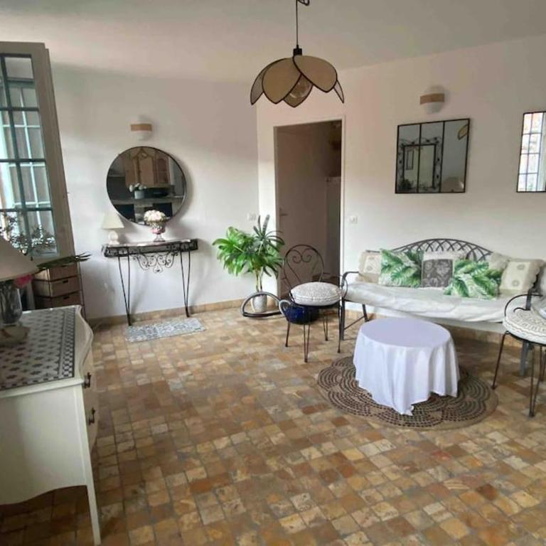 Grasse : Centre ville Superbe appartement 2 chambres - Appartement 2 Chambres - 2
