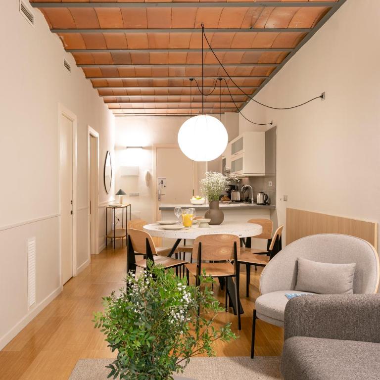 Aspasios Las Ramblas Apartments - Two-Bedroom Apartment - 6