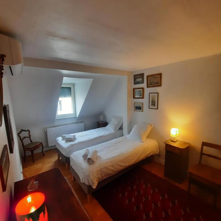 145m² city center 4 bedrooms view of the Cathedral - Appartement - 38