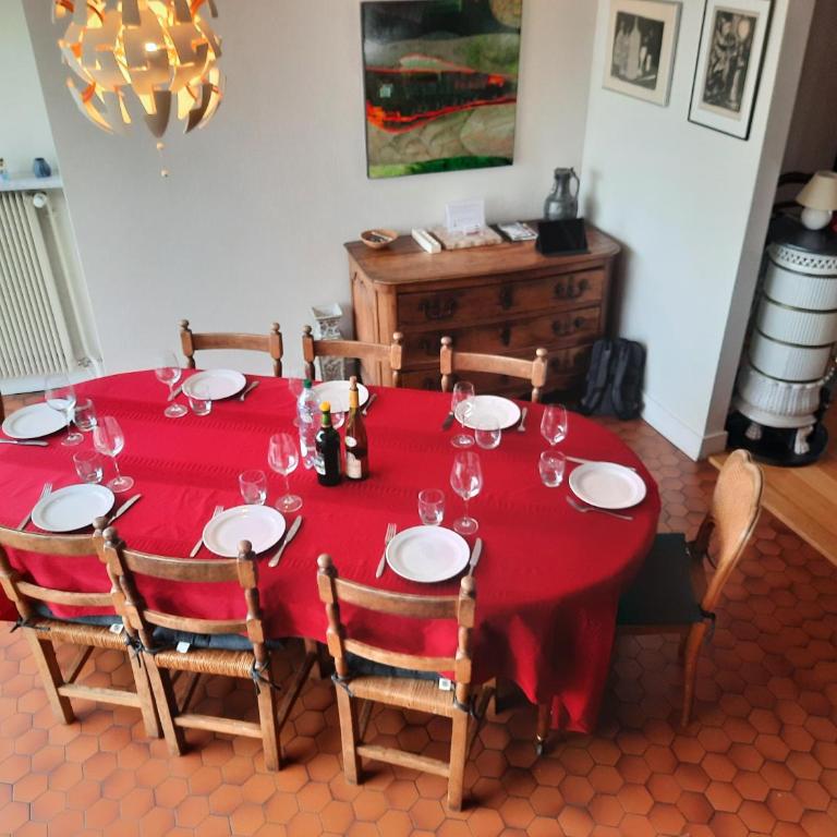 145m² city center 4 bedrooms view of the Cathedral - Appartement - 51