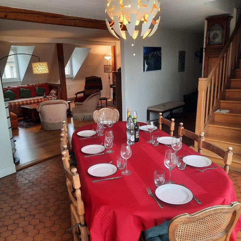 145m² city center 4 bedrooms view of the Cathedral - Appartement - 52