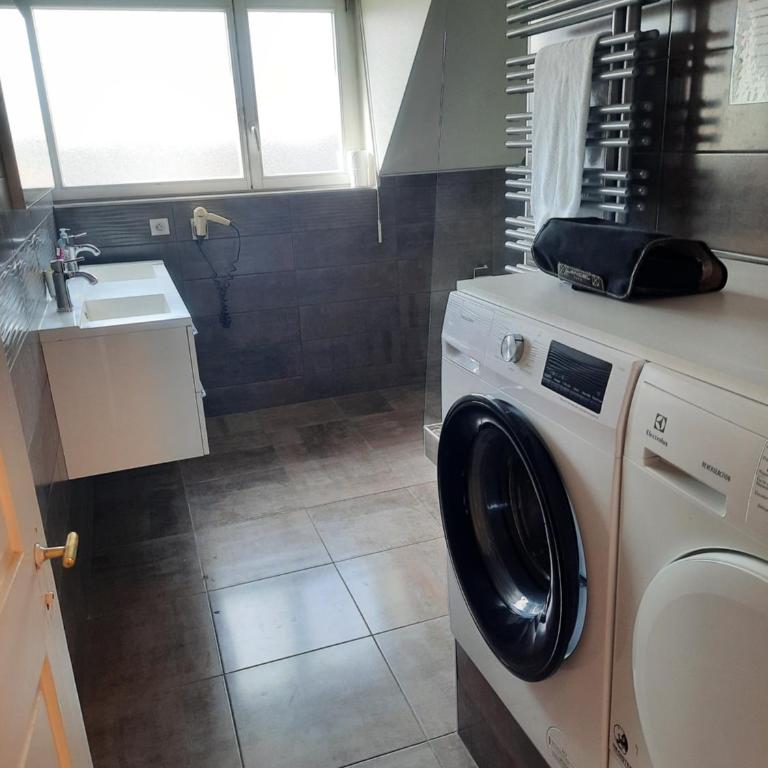 145m² city center 4 bedrooms view of the Cathedral - Appartement - 57