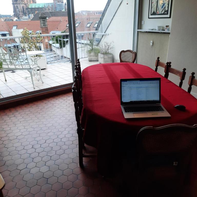 145m² city center 4 bedrooms view of the Cathedral - Appartement - 62