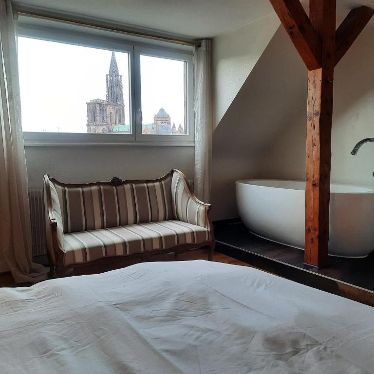 145m² city center 4 bedrooms view of the Cathedral - Appartement - 68